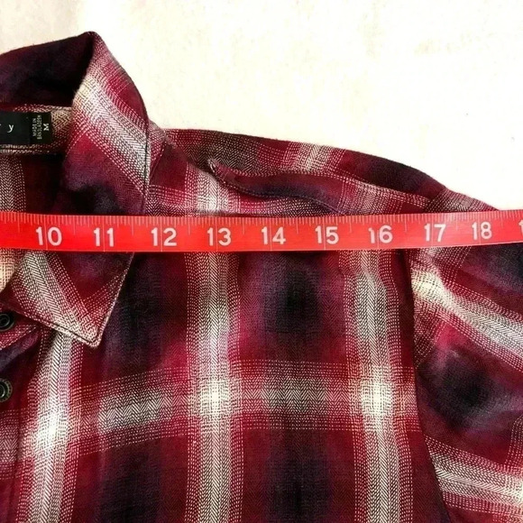 Sanctuary Maroon/White Plaid 100% Rayon Rolled Sleeves Snap Down Shirt Size M - Picture 15 of 16